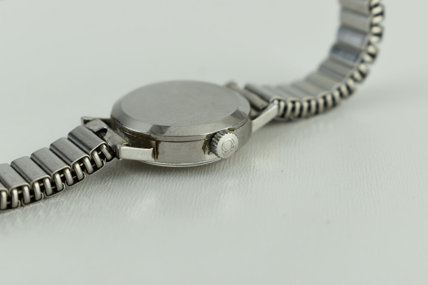 OMEGA Geneve 511.346 Cal.485 21mm Women Watch for Parts or Repair (خاصها تصاوب), Good 6/10