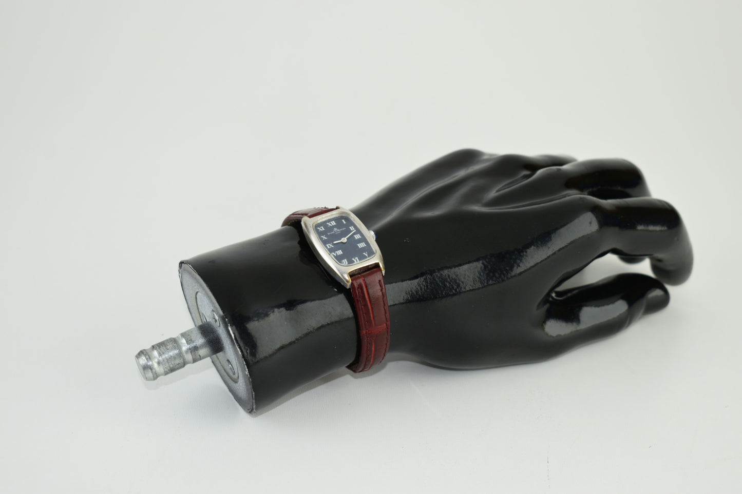 Baume et Mercier Gents Tanq style Unisex watchs, V.Good 7/10