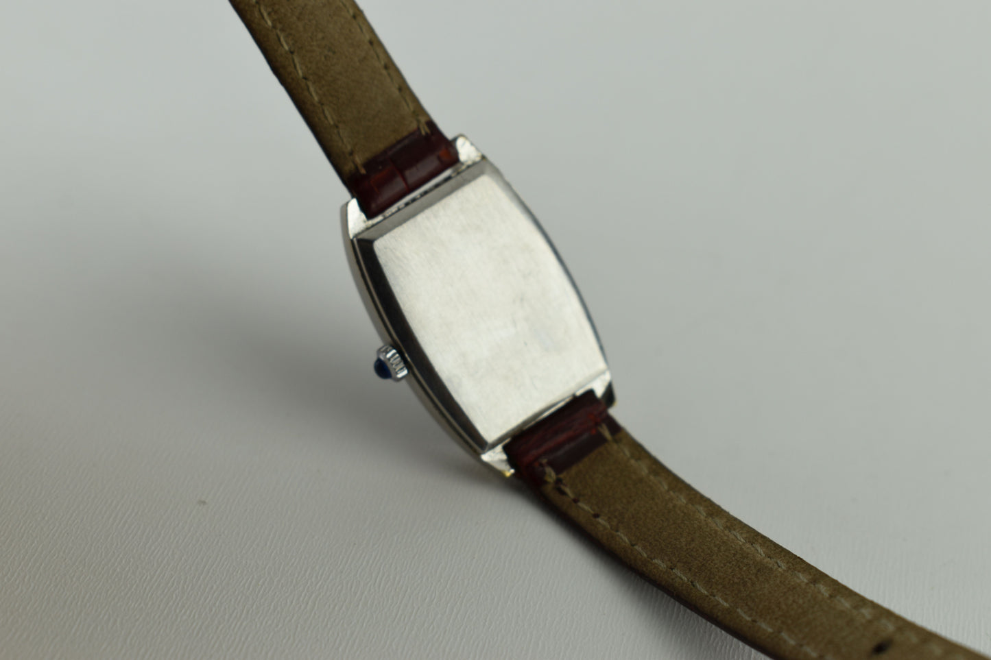 Baume et Mercier Gents Tanq style Unisex watchs, V.Good 7/10