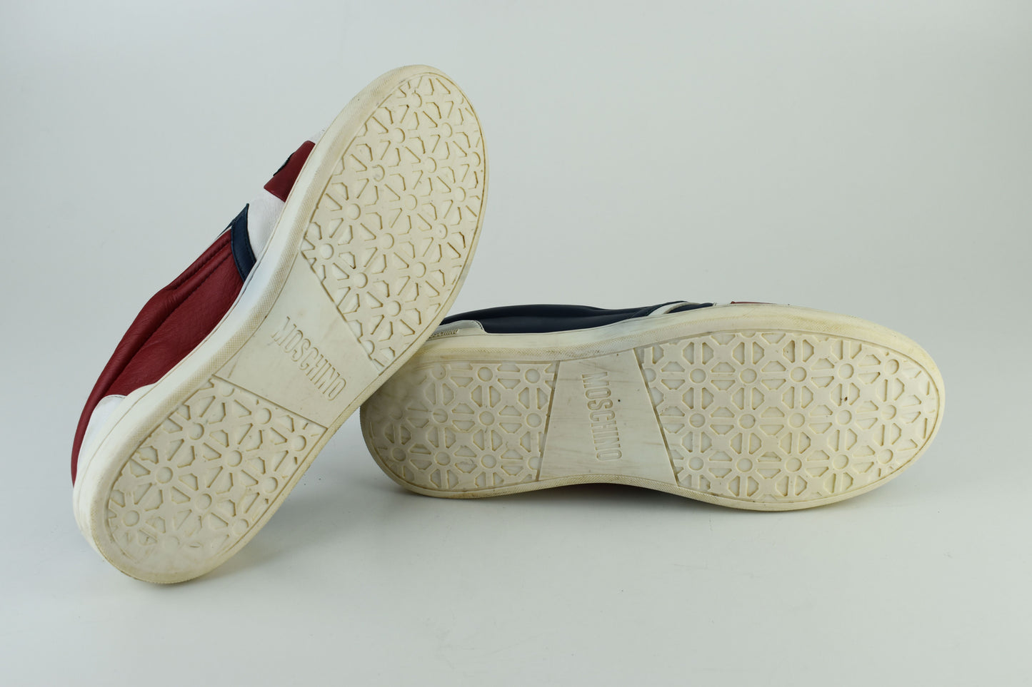 Moschino Mens British Flag Low Top Slip On Men Sneakers, Size EU 43, Good 6/10