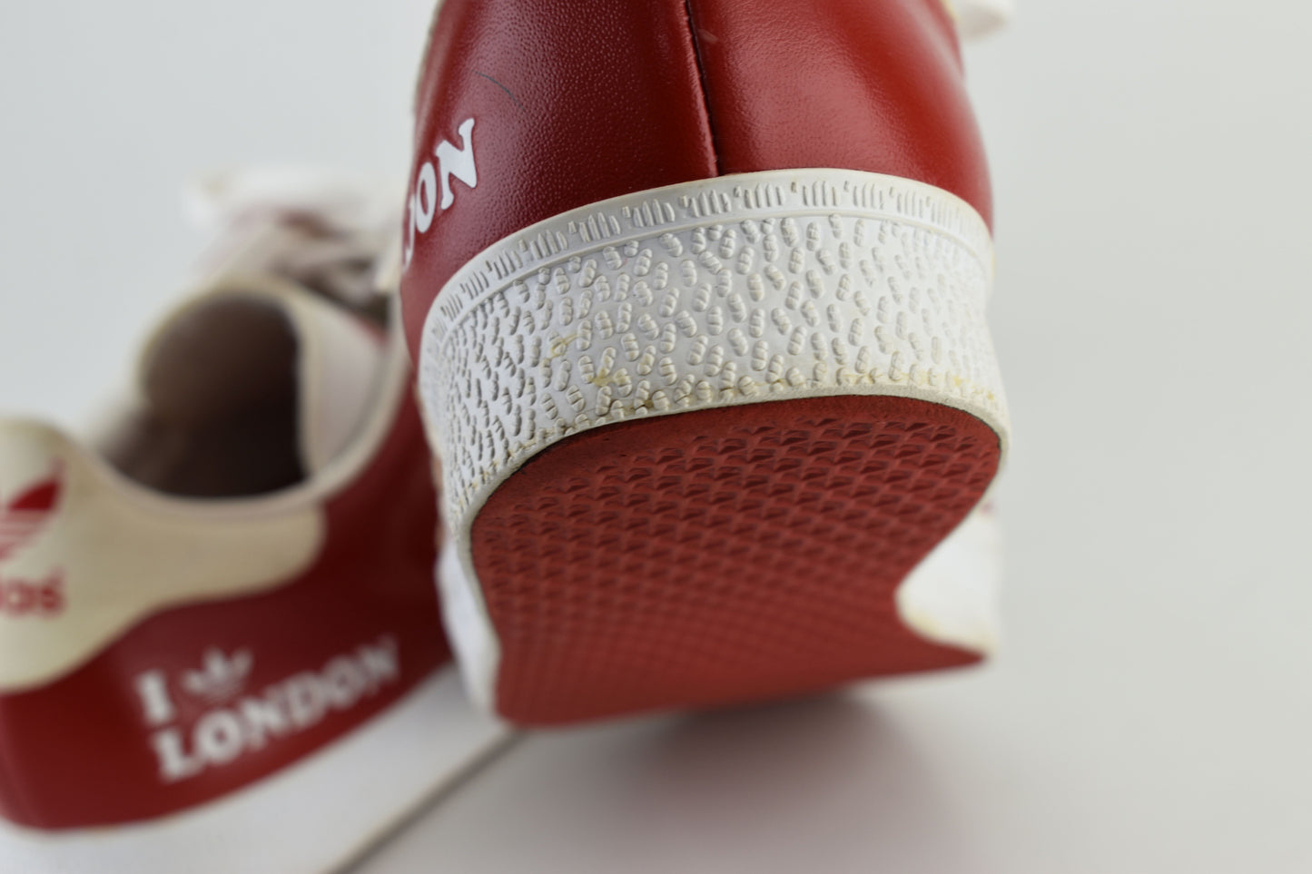 Adidas Gazelle Limited Edition I Love London Low Red Men Sneakers, Size 46, V.Good 7/10