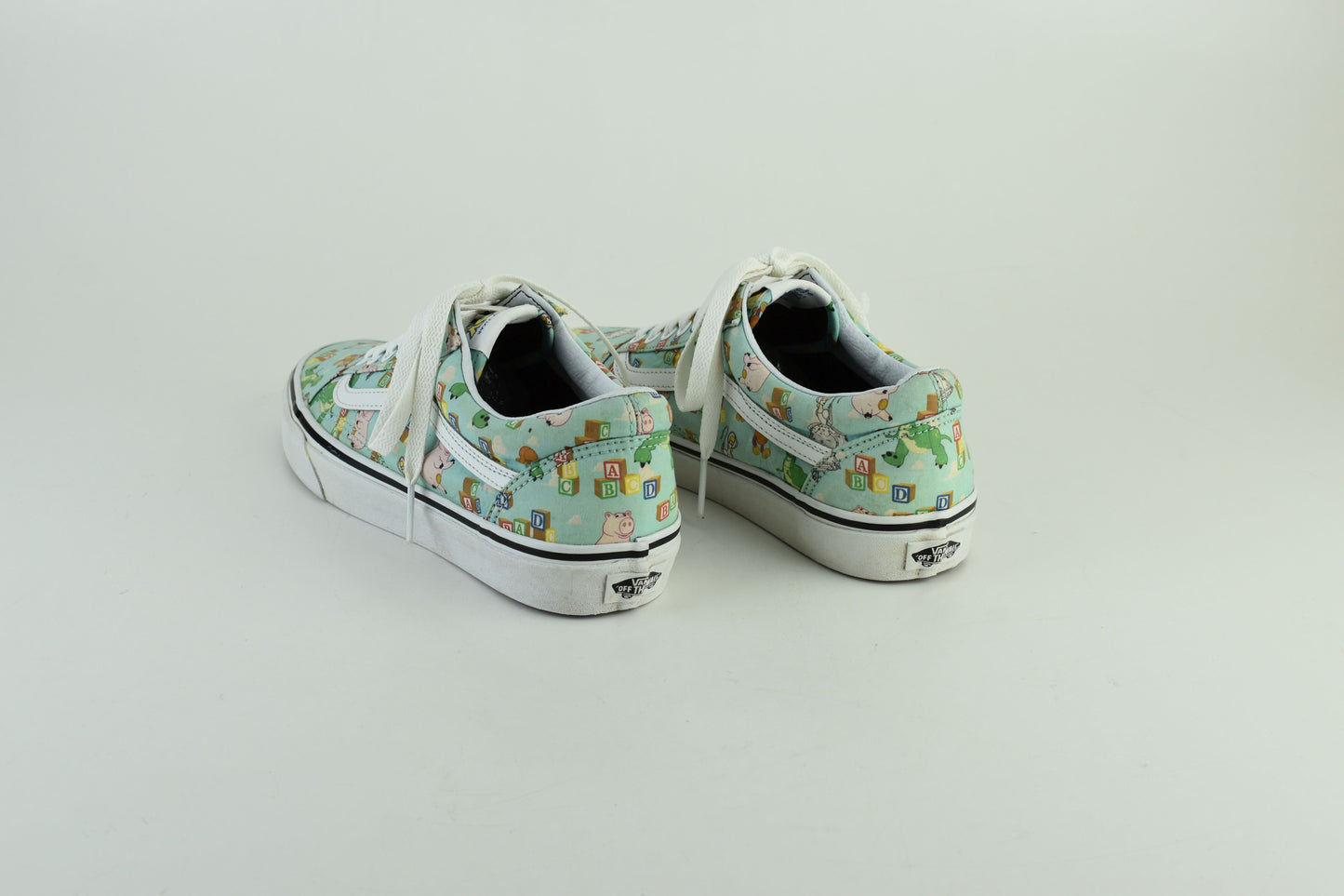 VANS Old Skool x Toy Story Andys Toys, Men Sneakers, Size EU 43, Excellent 10/10