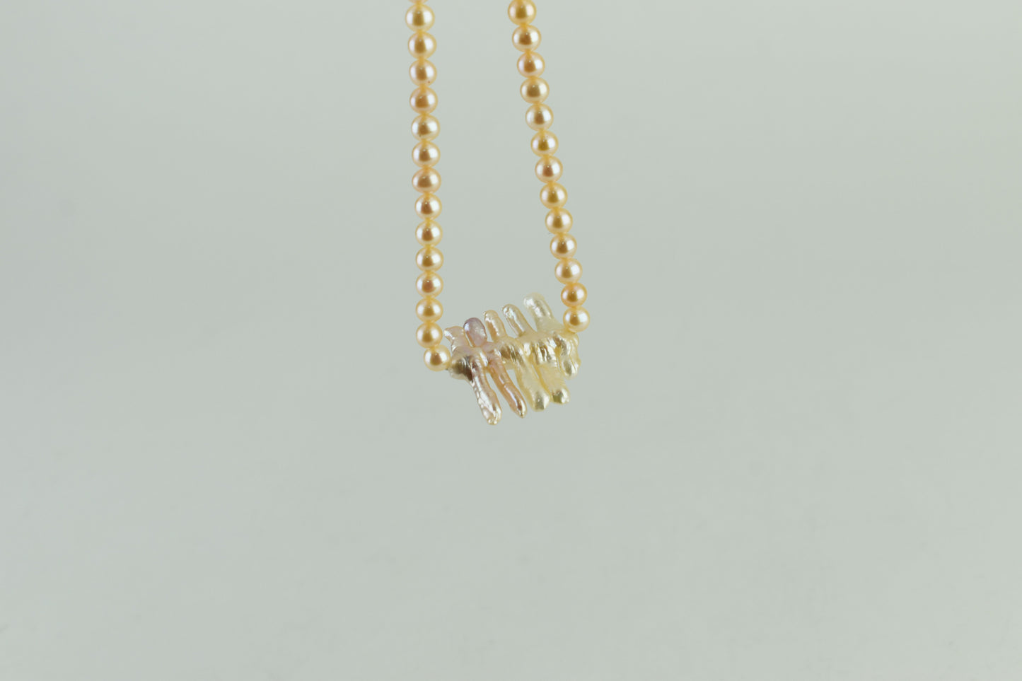 Langer Austria Creamy Ø 6.4mm Pearls , 46cm Long, 32g, Women Necklace, Excellent 9/10