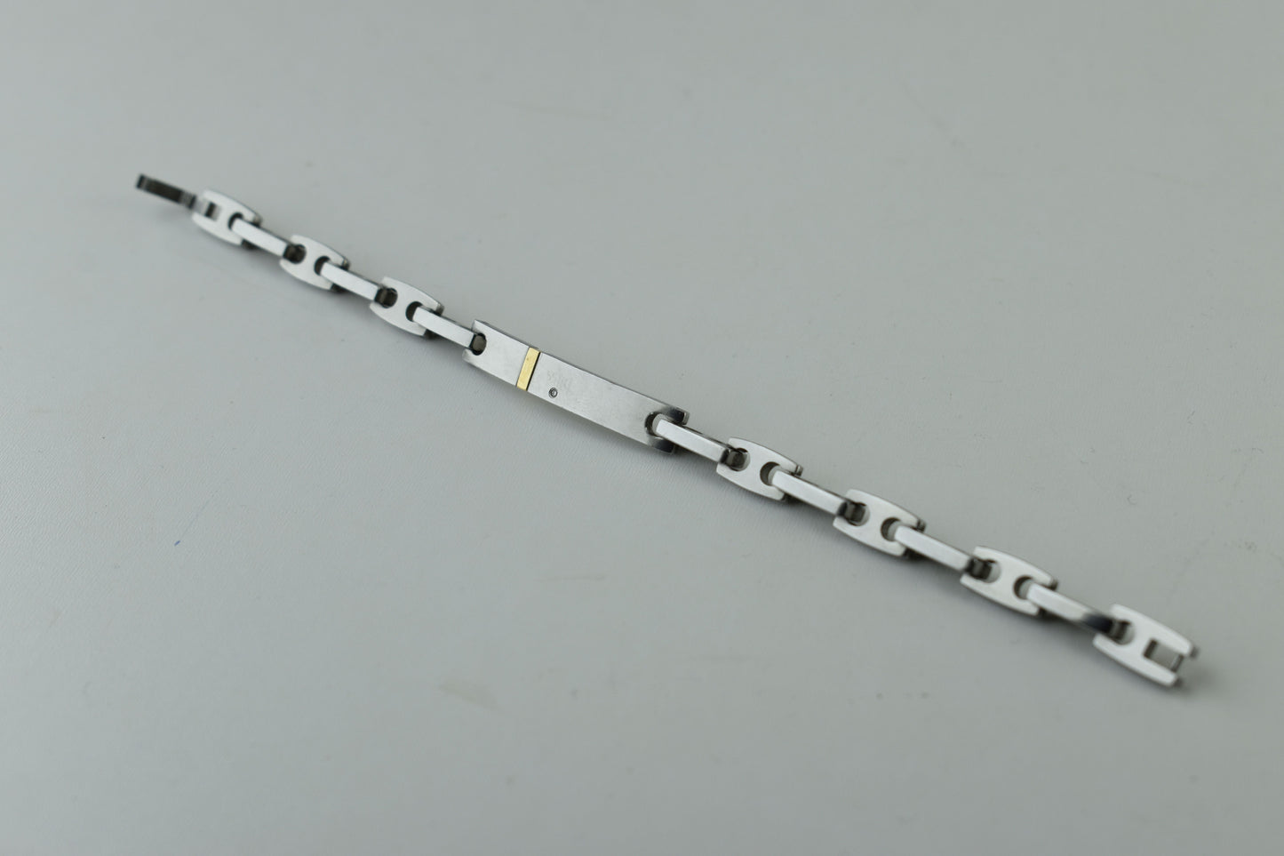 Bliss By Damiani Joint Stainless Steel+ 18K Gold (0.2g)+ Diamond Bracelet 18cmx0.63cm, V.Good 7/10