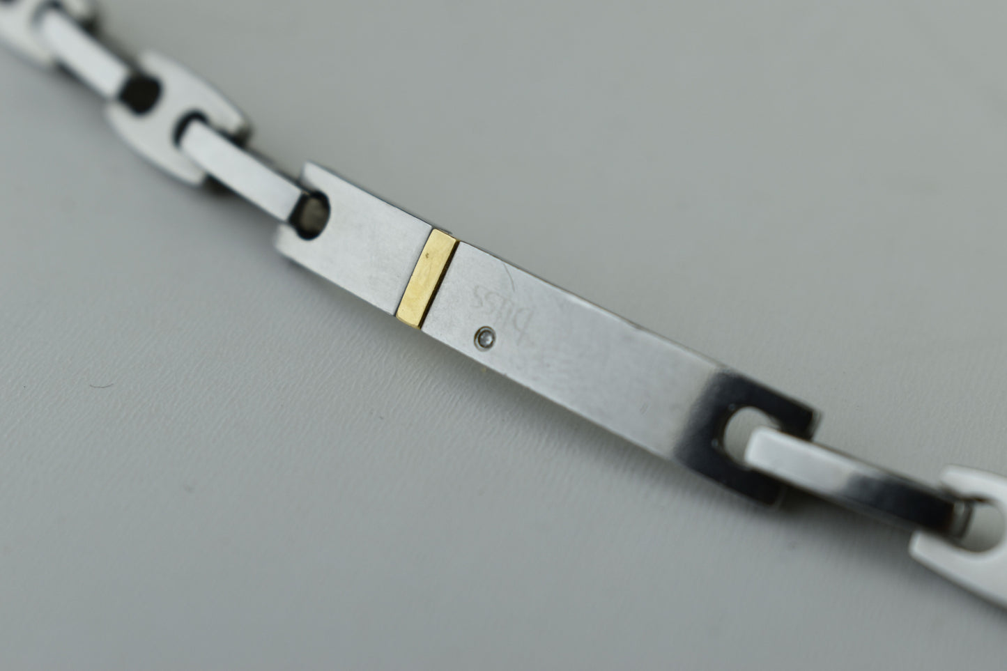 Bliss By Damiani Joint Stainless Steel+ 18K Gold (0.2g)+ Diamond Bracelet 18cmx0.63cm, V.Good 7/10