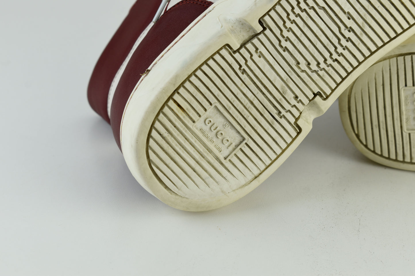 Gucci GG 363731 Interlocking white & burgundy Leather High Top Men Sneakers, Size EU 40.5, Good 6/10