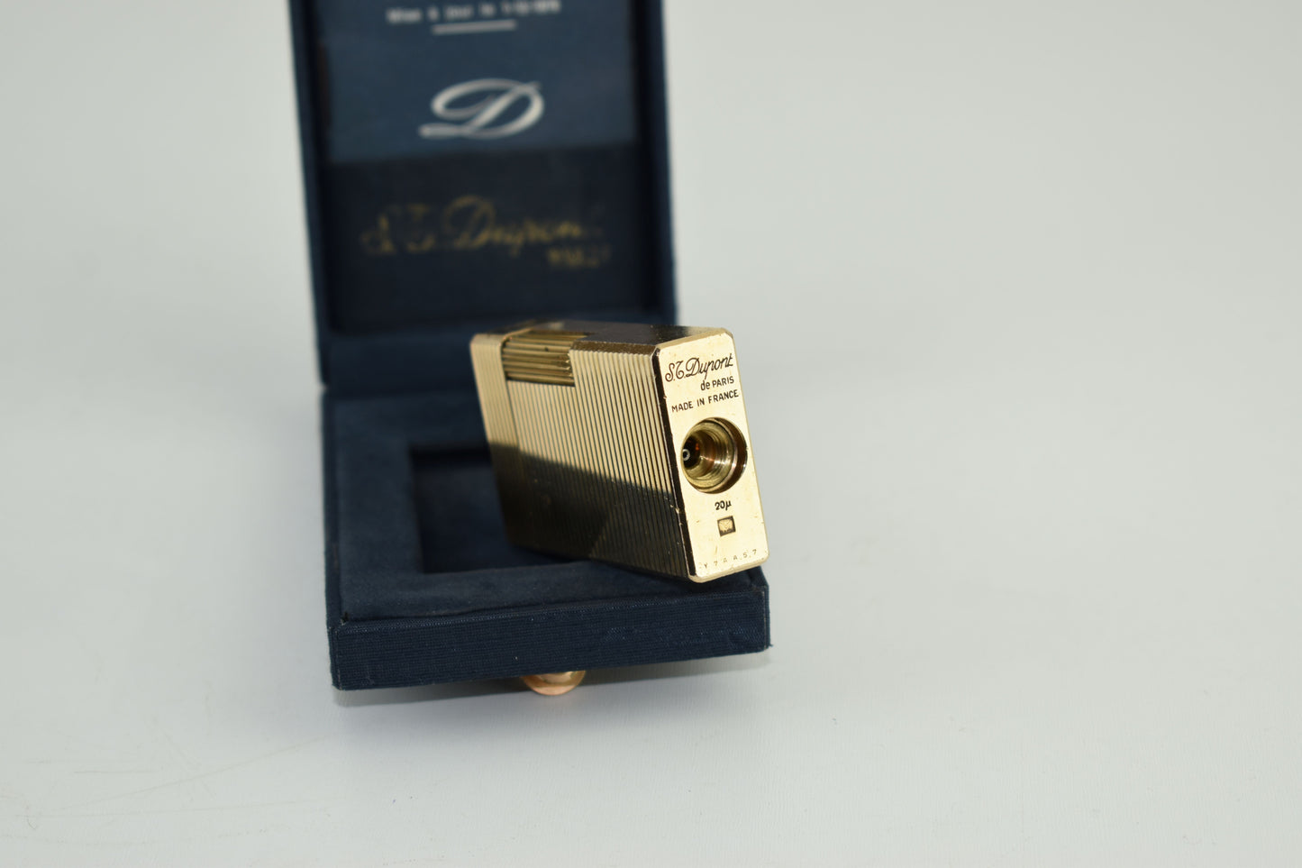 S.T. Dupont Paris Lighter 20u Gold Plated 1978 Box and Paper, Excellent 10/10 (AS IS ممجرباش)