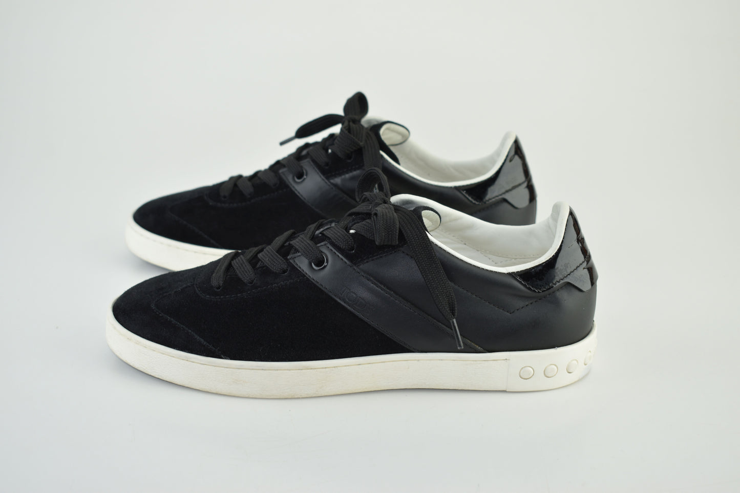 Tod's Suede Leather Low top Black Women Sneakers, Size EU 38, Excellent 9/10