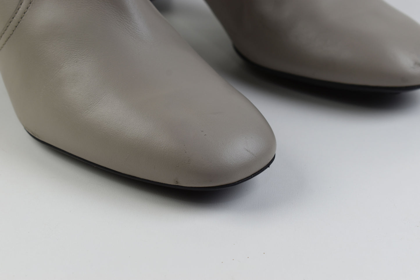 Tod's Grey Women Leather Block Heel Ankle Boots Size 40.5, Excellent 9/10