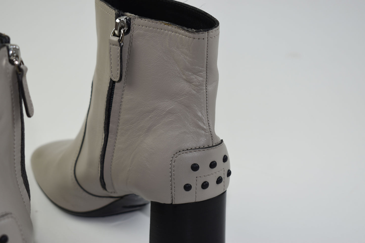Tod's Grey Women Leather Block Heel Ankle Boots Size 40.5, Excellent 9/10