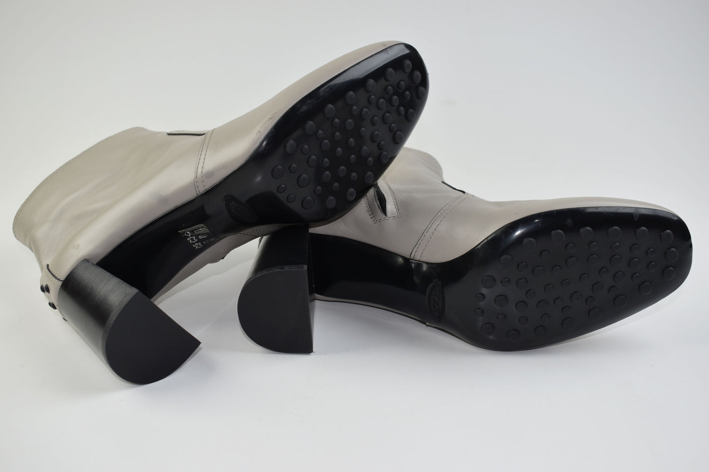 Tod's Grey Women Leather Block Heel Ankle Boots Size 40.5, Excellent 9/10