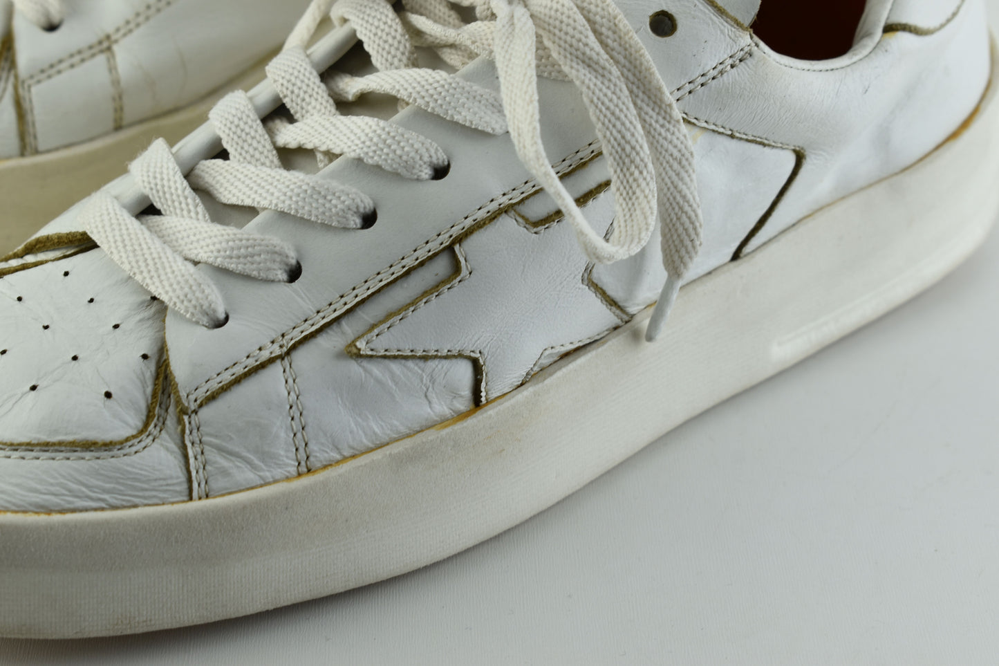 Golden Goose Stardan in total white Leather Women Sneakers, Size 38 (No Insole, خاصها فراش), V.Good 7/10