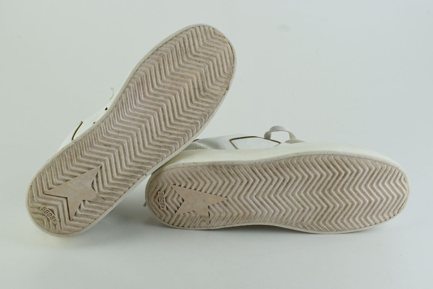 Golden Goose Stardan in total white Leather Women Sneakers, Size 38 (No Insole, خاصها فراش), V.Good 7/10
