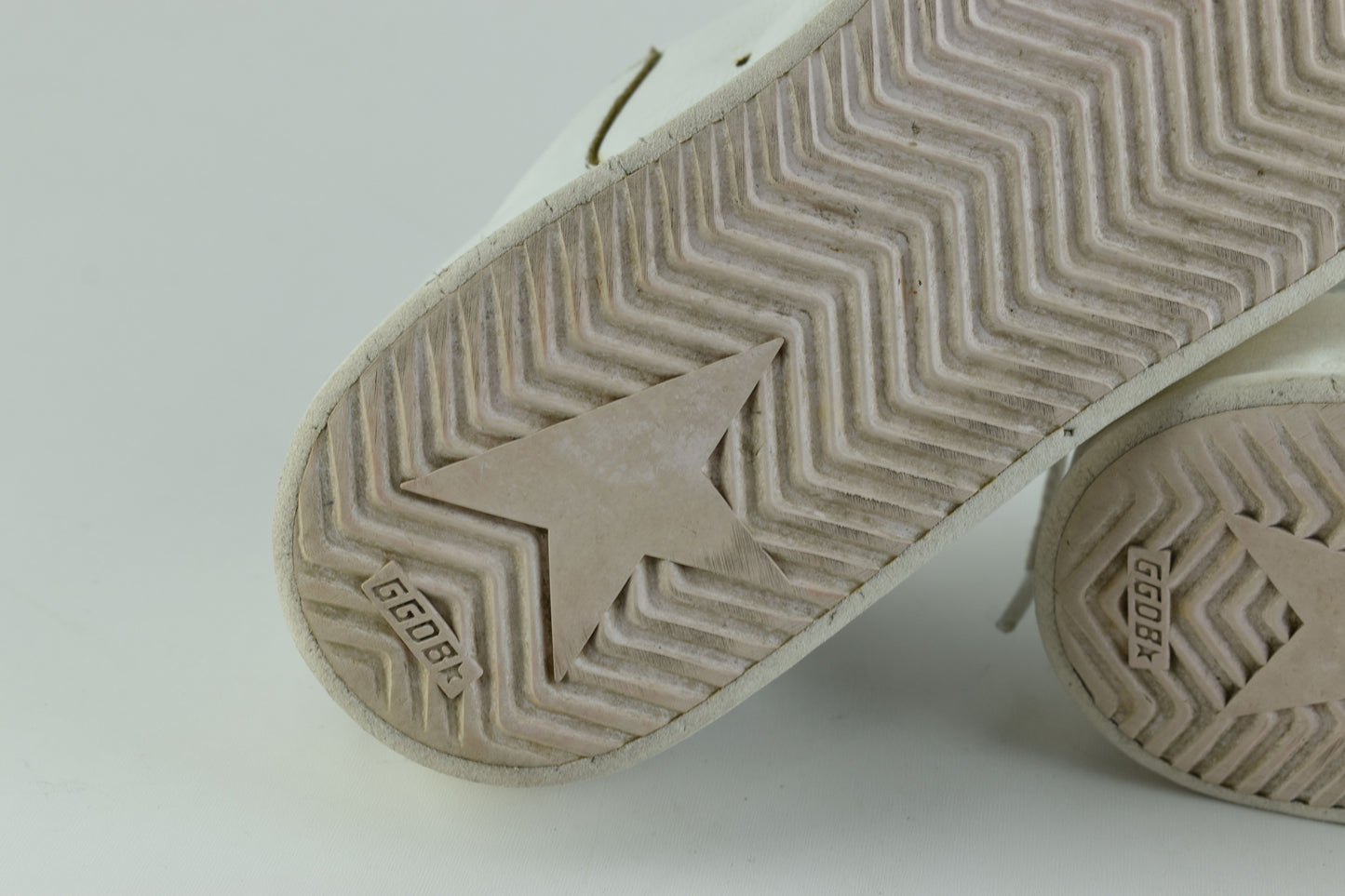 Golden Goose Stardan in total white Leather Women Sneakers, Size 38 (No Insole, خاصها فراش), V.Good 7/10