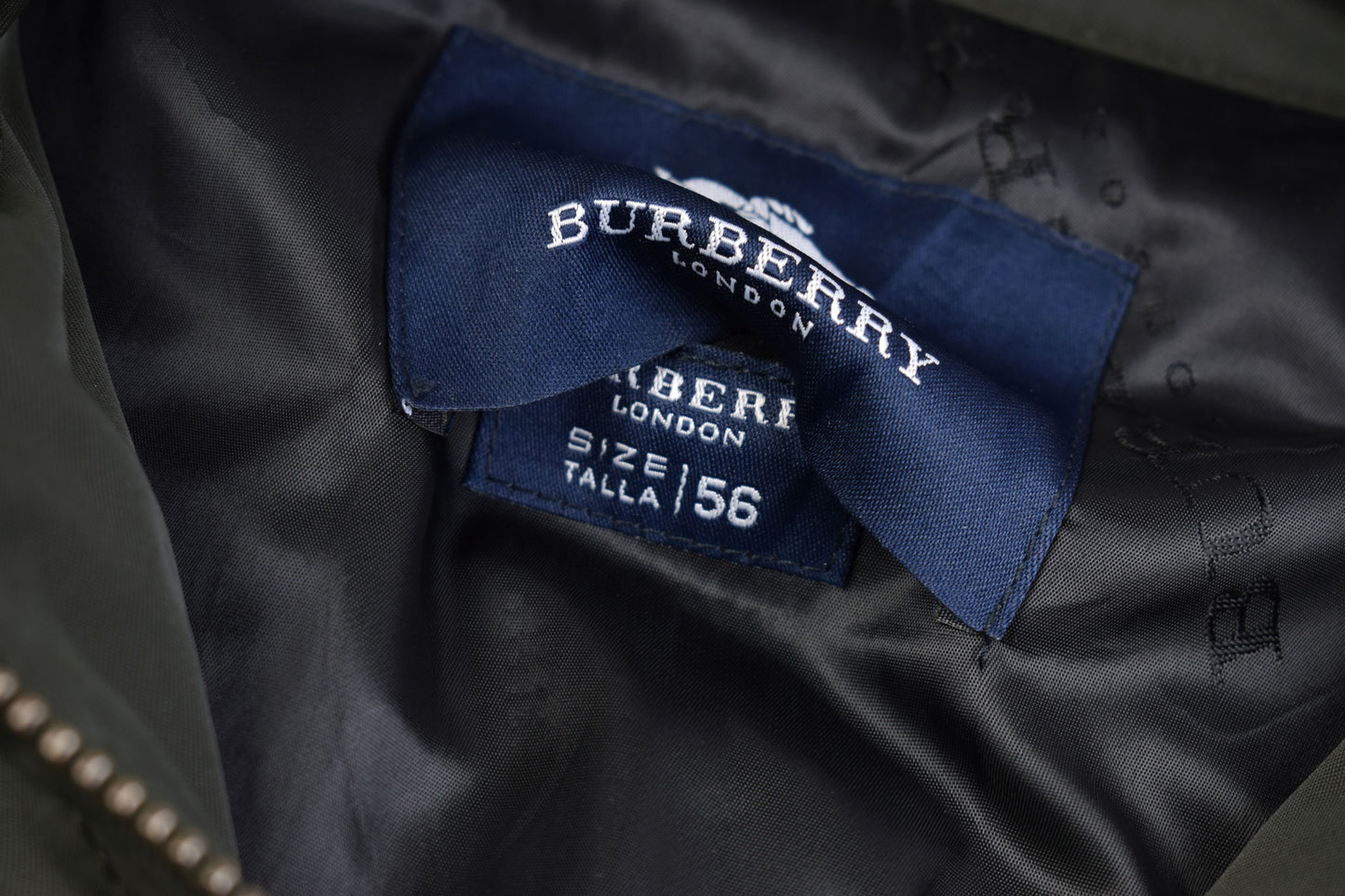 Burberry Lined Nylon Pocket Green Hidden Hood Men Jacket Size 56, V.Good 8/10