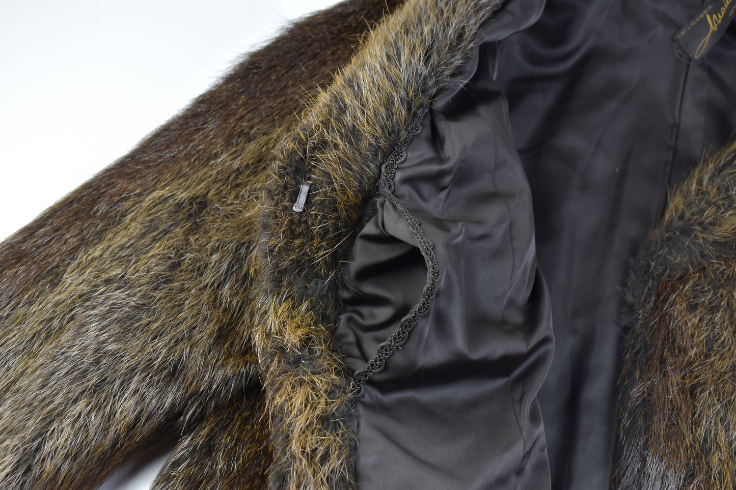Pellicceria Varese Beaver Fur Dark Brown Full Length, Size L, Women Coat, Excellent 9/10