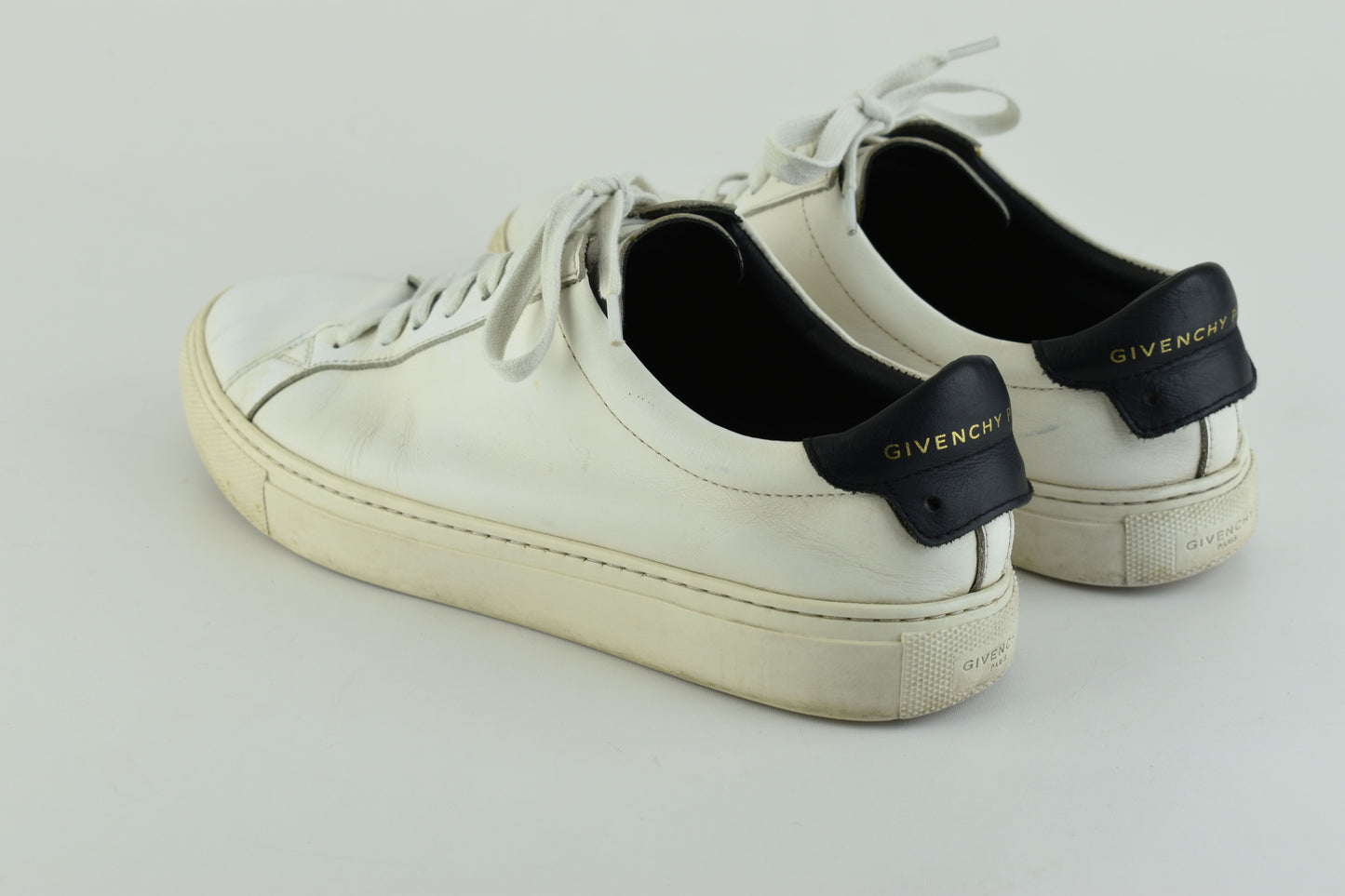 GIVENCHY PARIS Urban Street Low White Men Sneaker Size EU 40, Good 6/10