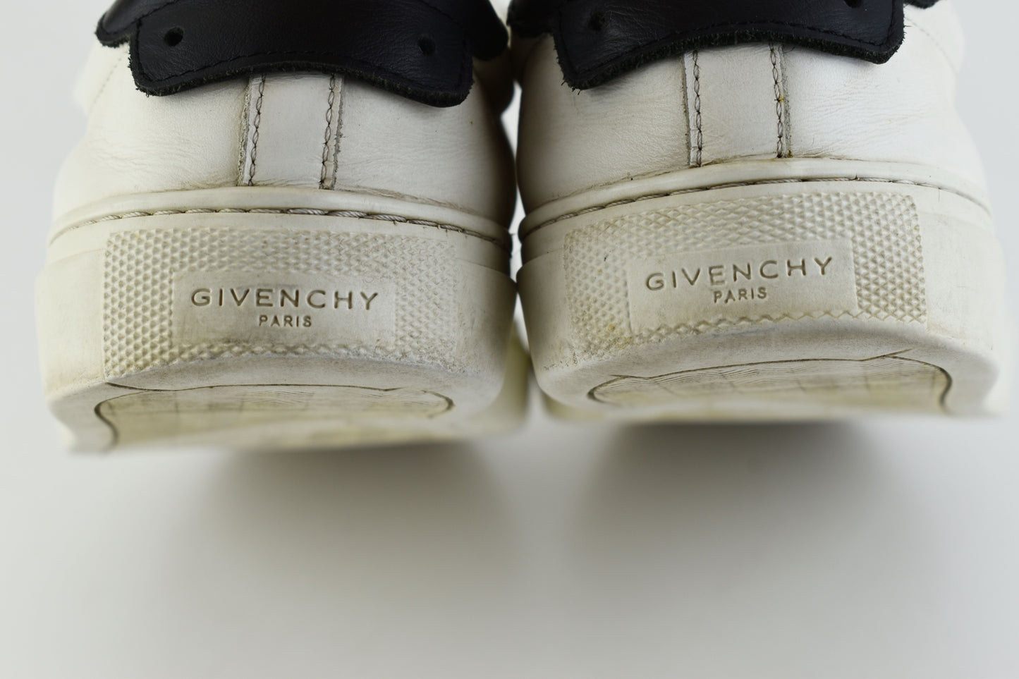 GIVENCHY PARIS Urban Street Low White Men Sneaker Size EU 40, Good 6/10