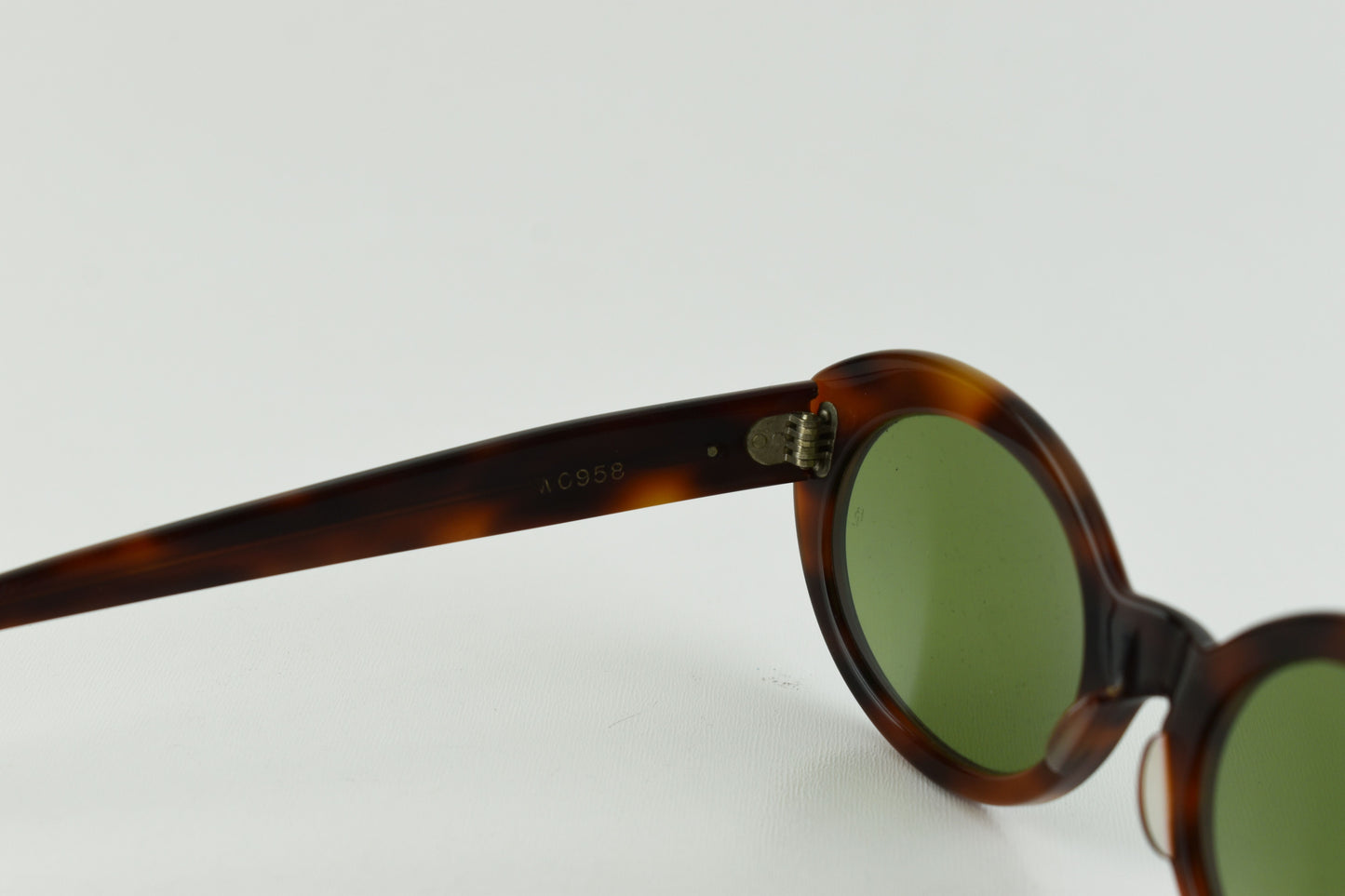 B&L Ray Ban Bewitching Blond Tortoise RB3 Green W0958 Women Sunglasses, Size M, V.Good 7/10