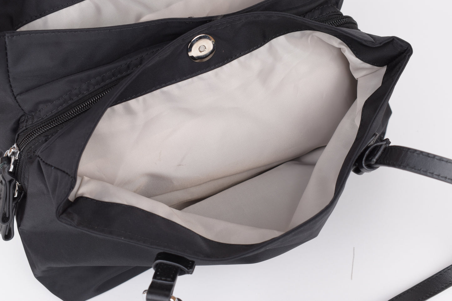* Brics Nylon and Leather Three-Compartment Medium Shopping Bag black, 32x25cm, Excellent 10/10