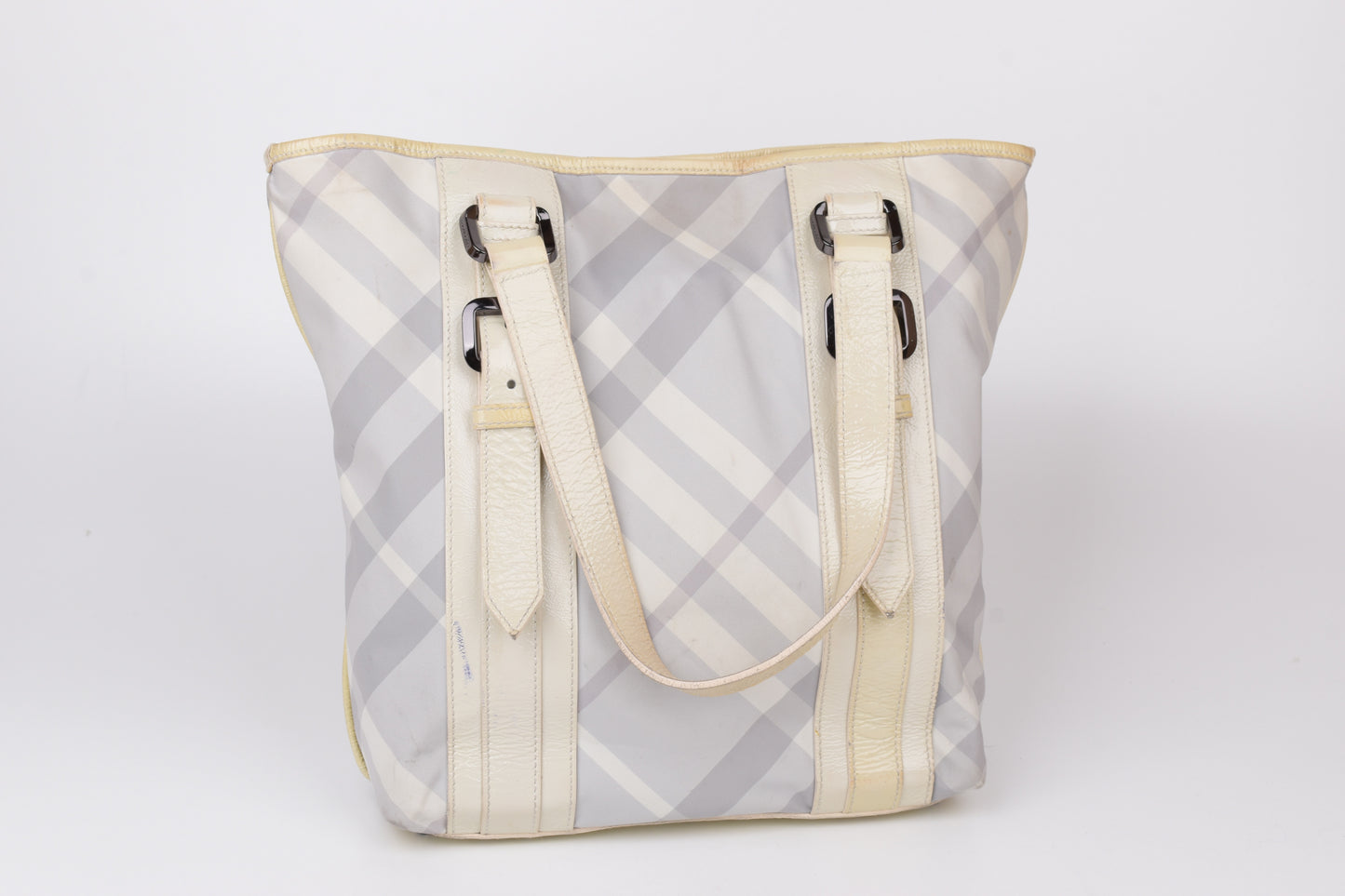 * Burberry White Beat Check Nylon Victoria Tote Bag, Made in Italy, 27x30cm, Good 6/10