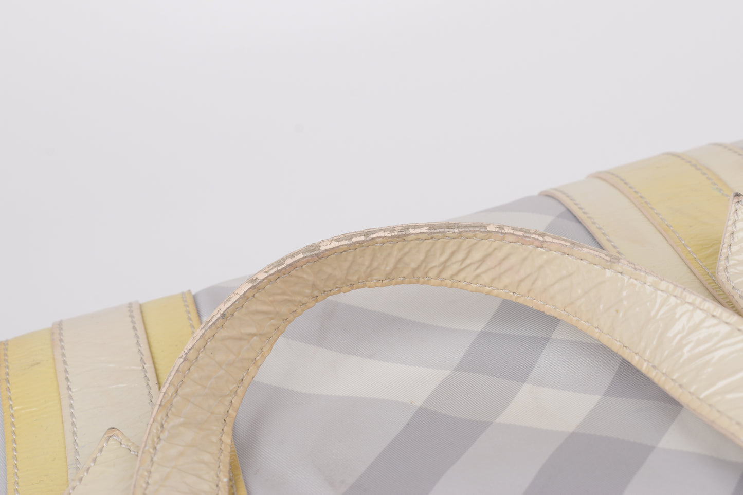 * Burberry White Beat Check Nylon Victoria Tote Bag, Made in Italy, 27x30cm, Good 6/10
