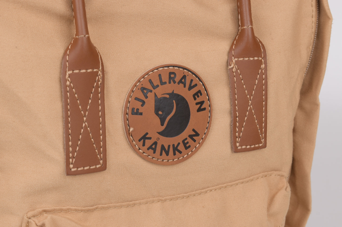 * Fjallraven Unisex Kanken Backpack, 26x34cm, V.Good 8/10