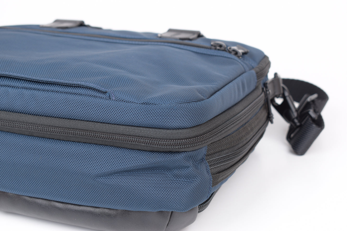 *TUMI Alpha Bravo Albany Slim Commuter Briefcase, 36x28cm, Excellent 9/10