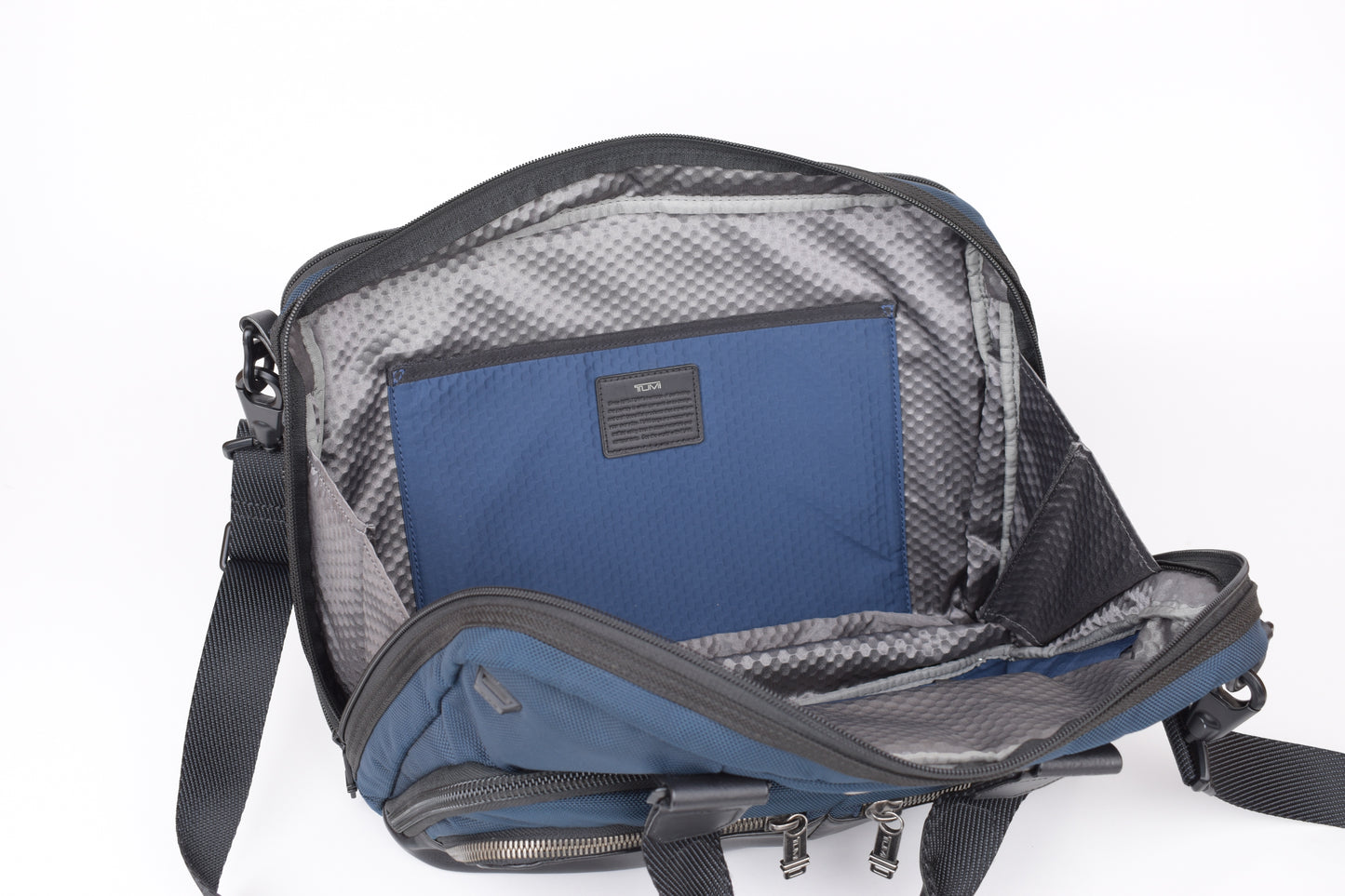 *TUMI Alpha Bravo Albany Slim Commuter Briefcase, 36x28cm, Excellent 9/10