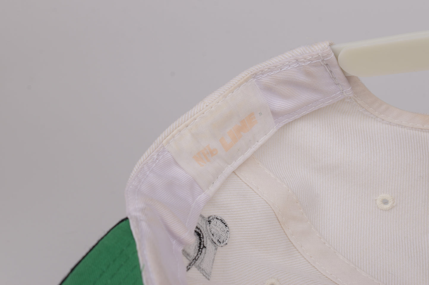 * Oakland Raiders Hat Vintage Sports Specialties Pro Line 90s, Excellent 9/10
