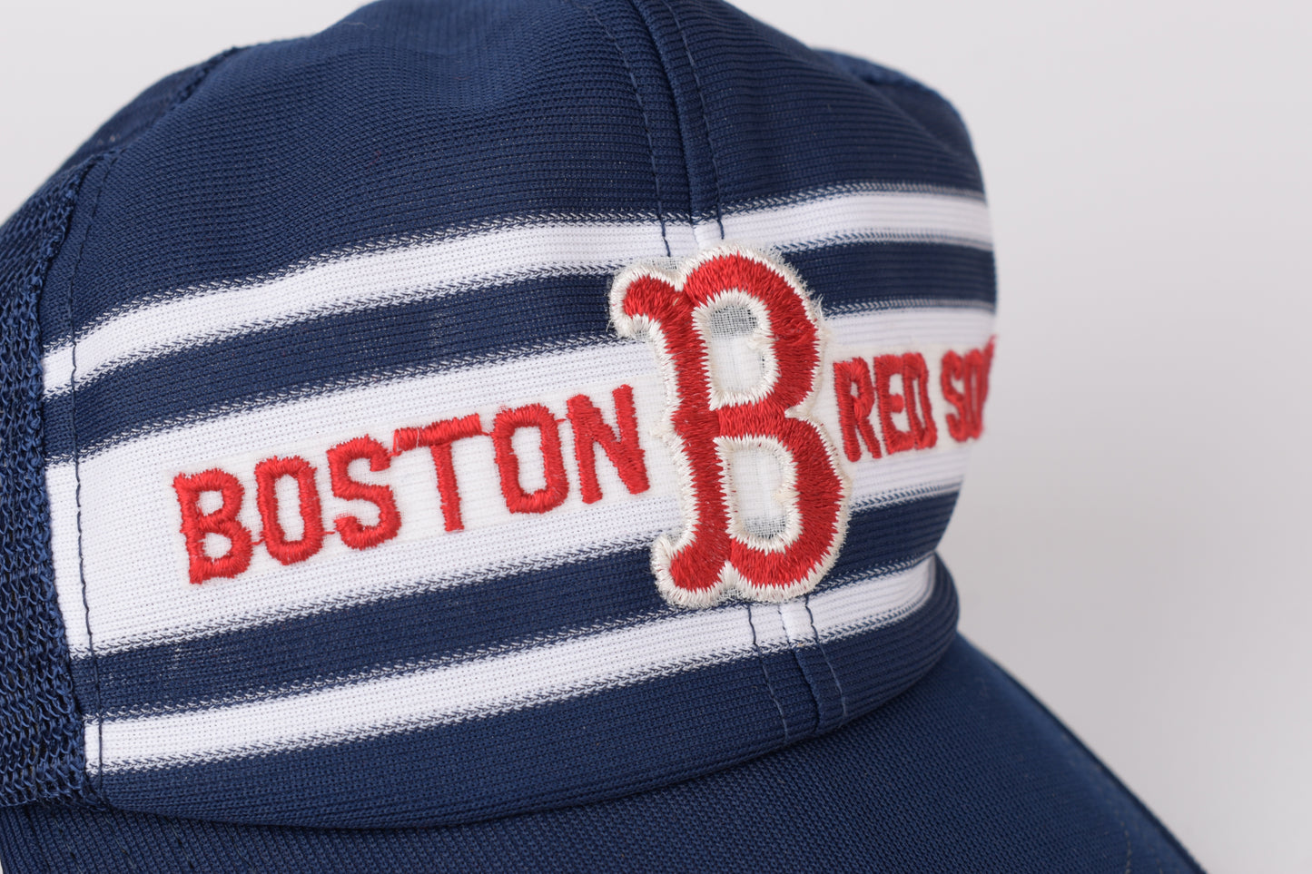 * Vintage 80s Boston Red Sox Embroidered Logo Trucker Snapback Hat Cap, Made in USA Good 5/10