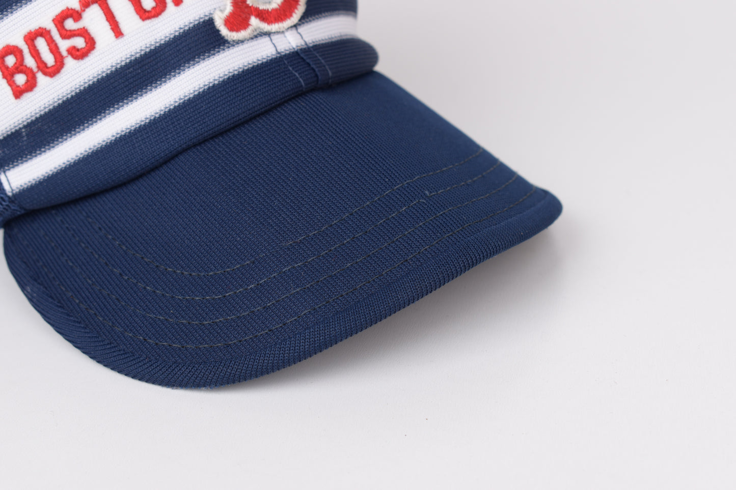 * Vintage 80s Boston Red Sox Embroidered Logo Trucker Snapback Hat Cap, Made in USA Good 5/10
