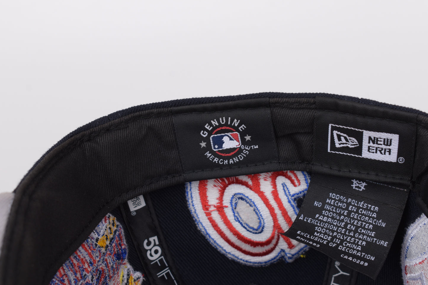* Navy Blue Atlanta Braves Team Patch Pride New Era 59fifty Cap Hat, Size 7 55,8cm Excellent 9/10