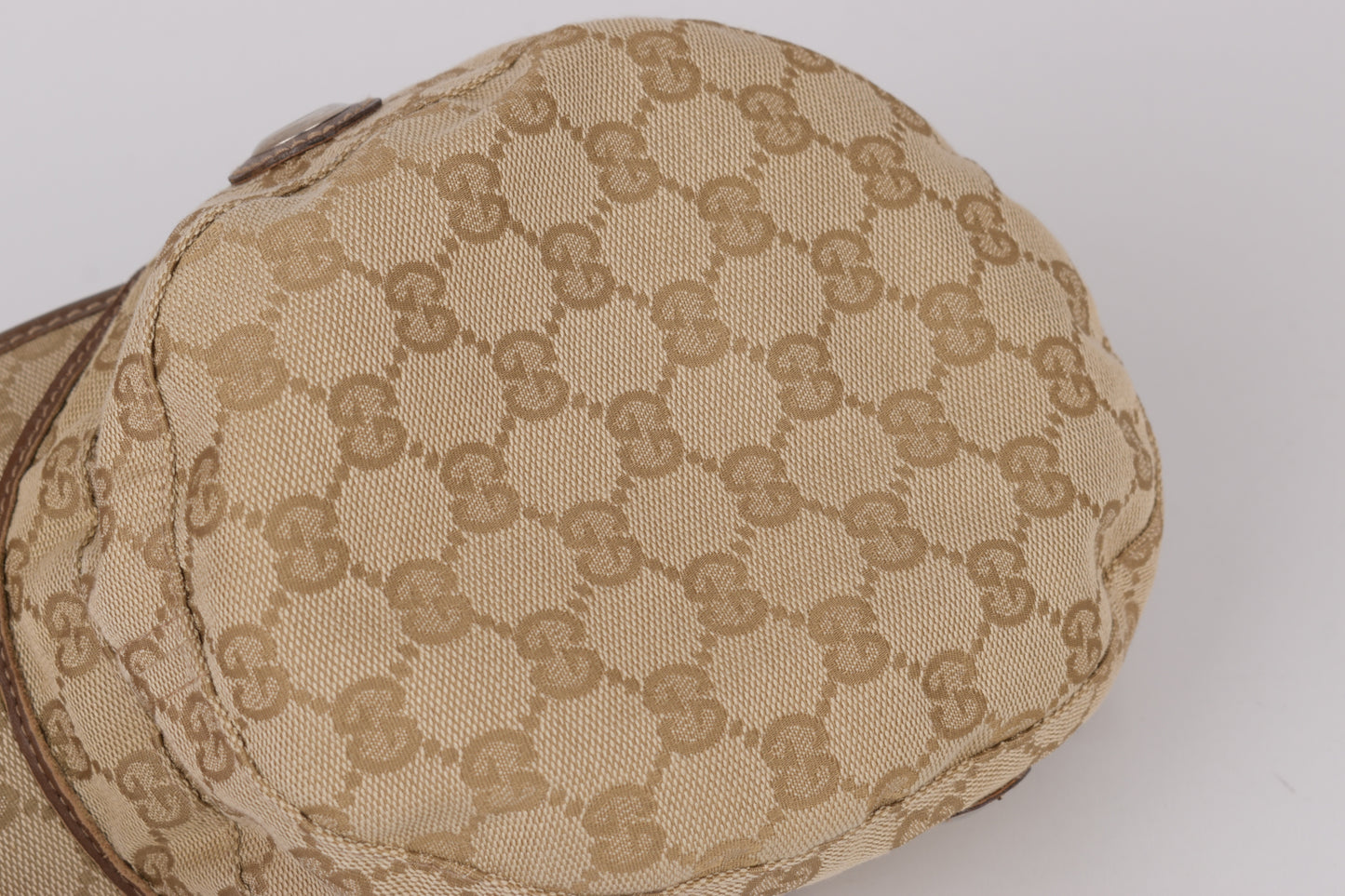 * Gucci Beige Guccissima Canvas Cap Size S, Excellent 9/10