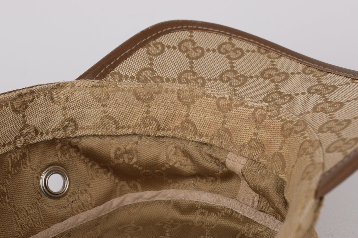* Gucci Beige Guccissima Canvas Cap Size S, Excellent 9/10