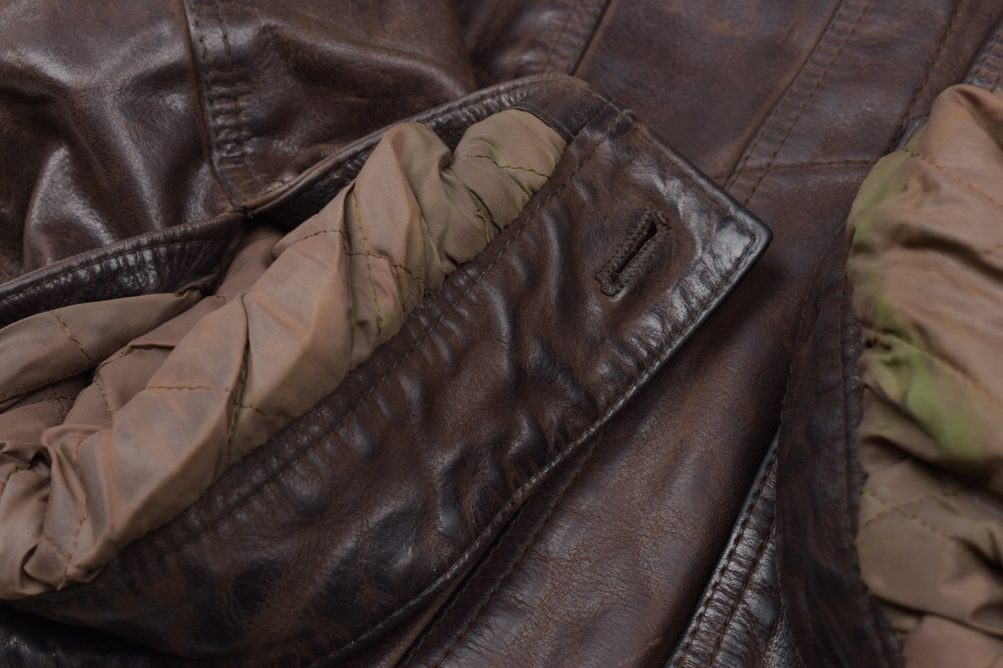 * Vintage 80s Levi's White Tab Brown Leather Type 3 Trucker Jacket Size L, V.Good 7/10 *