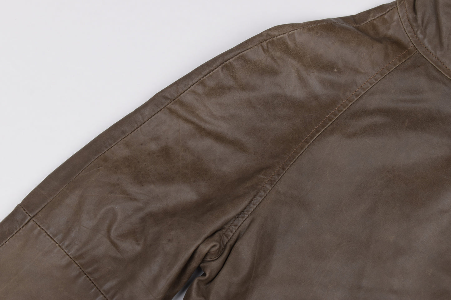 * Vintage Thomas Burberry Olive Green Leather Jacket Size M, V.Good 8/10 *