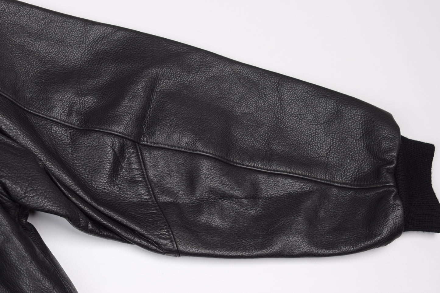 * Classic Mauritius Men Oversize Black Leather Bomber Jacket, riri Zipper, Size M, Excellent 10/10