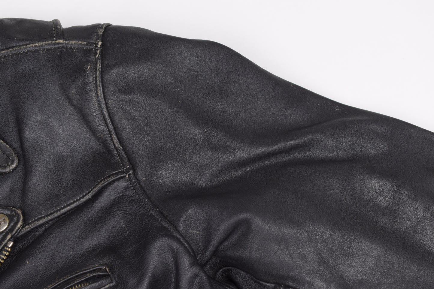 Vintage Harley Davidson Black Distressed Leather Motorcycle Jacket Made in USA, Size XL, V.Good 8/10 *