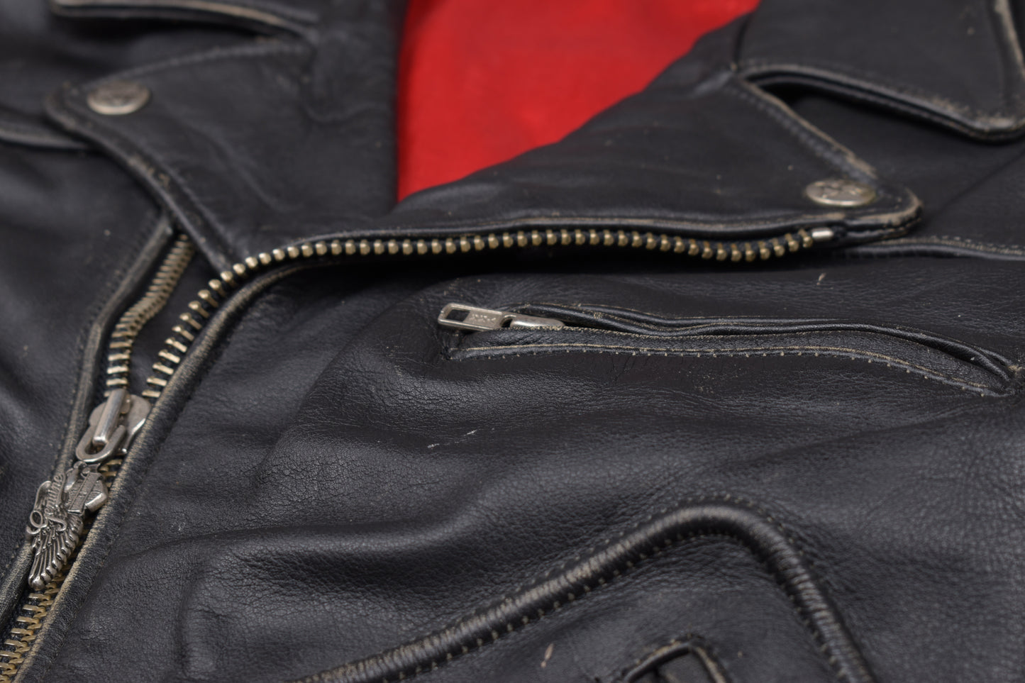 Vintage Harley Davidson Black Distressed Leather Motorcycle Jacket Made in USA, Size XL, V.Good 8/10 *