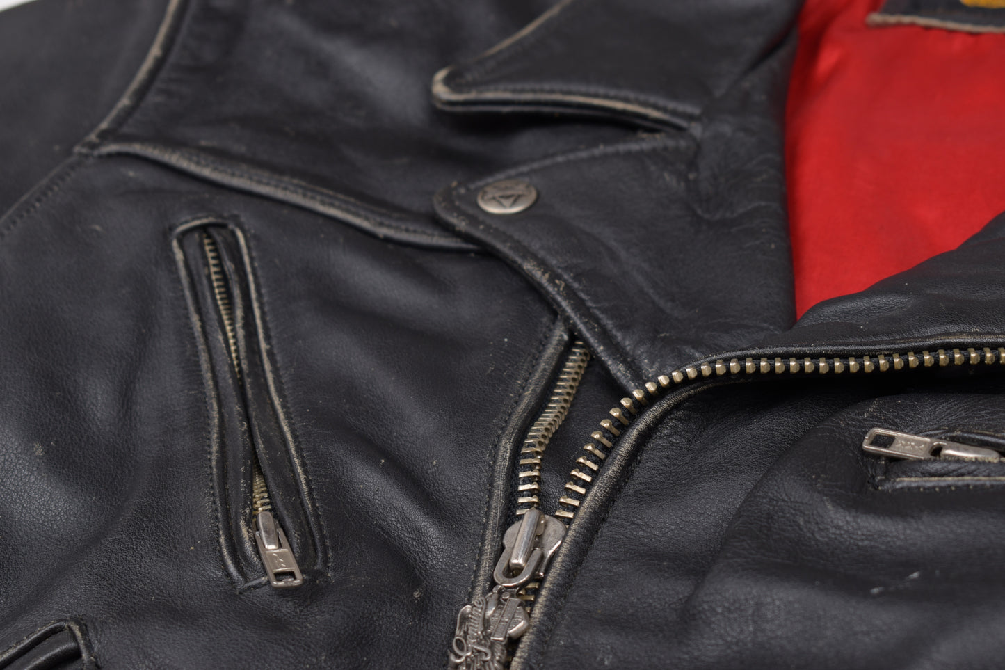 Vintage Harley Davidson Black Distressed Leather Motorcycle Jacket Made in USA, Size XL, V.Good 8/10 *