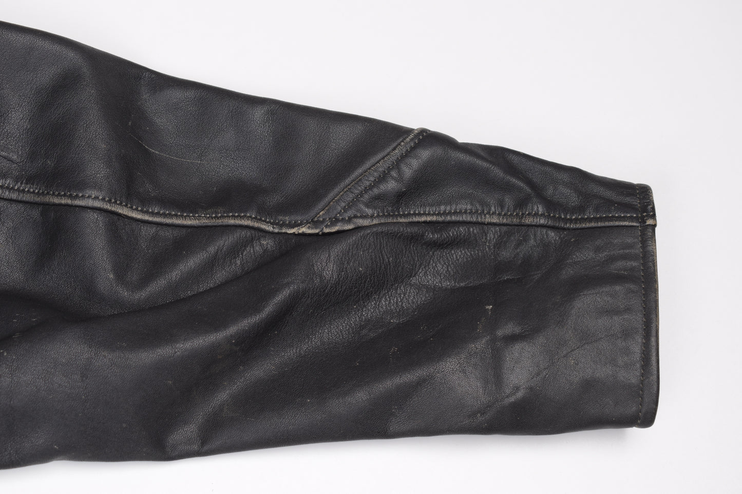 Vintage Harley Davidson Black Distressed Leather Motorcycle Jacket Made in USA, Size XL, V.Good 8/10 *