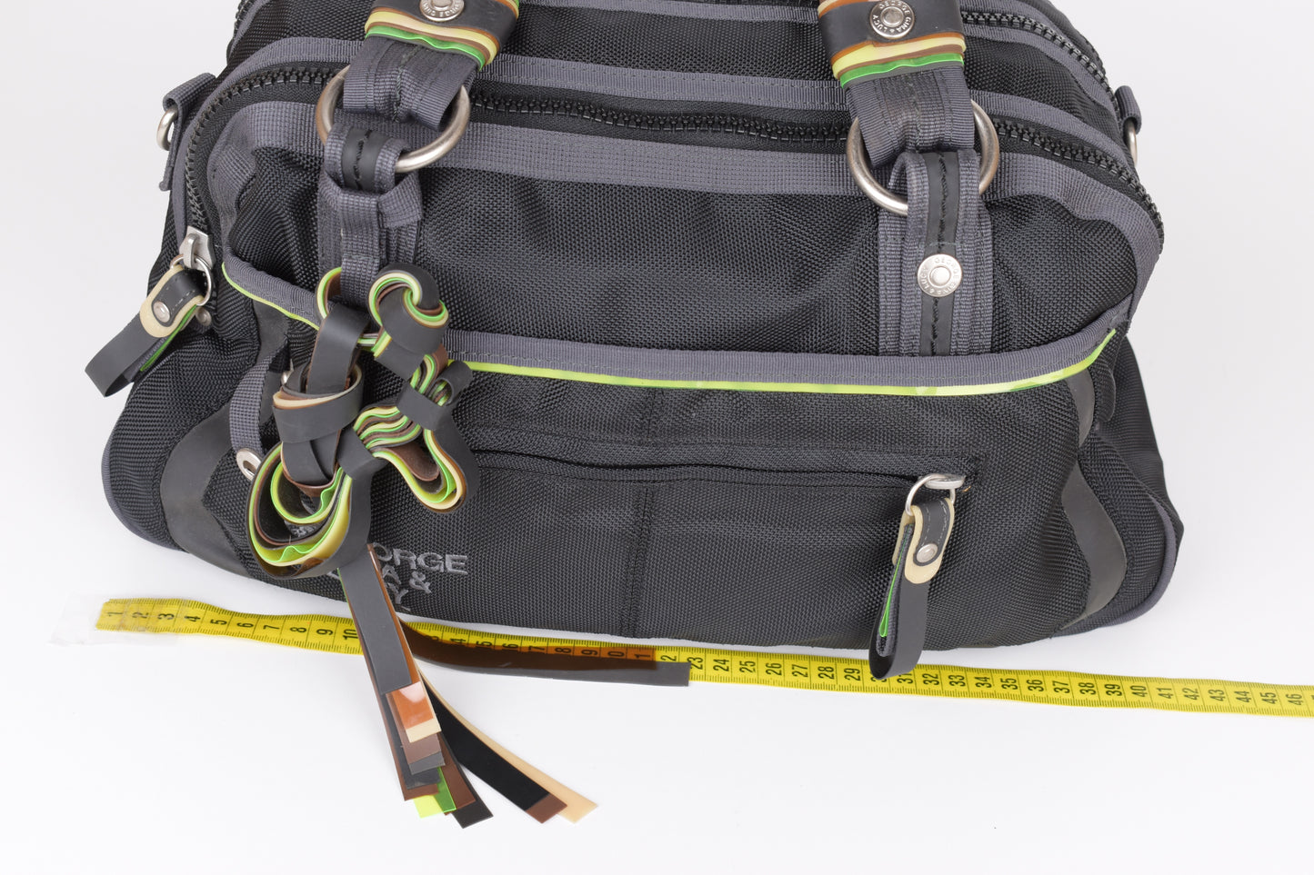 * George Gina & Lucy "Bun Gina" Gray Large Shoulder Bag 41x21cm Excellent 10/10