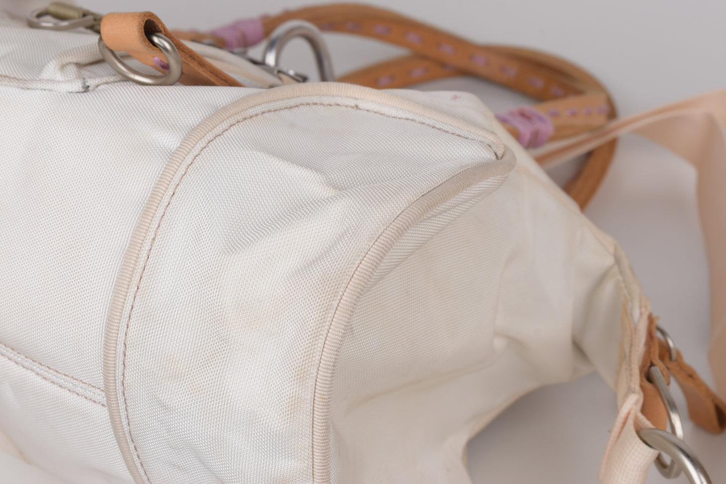 * George Gina & Lucy "Cortina Deluxe" Polyster and Leather White Shoulder Bag 37x25cm Excellent 9/10 *