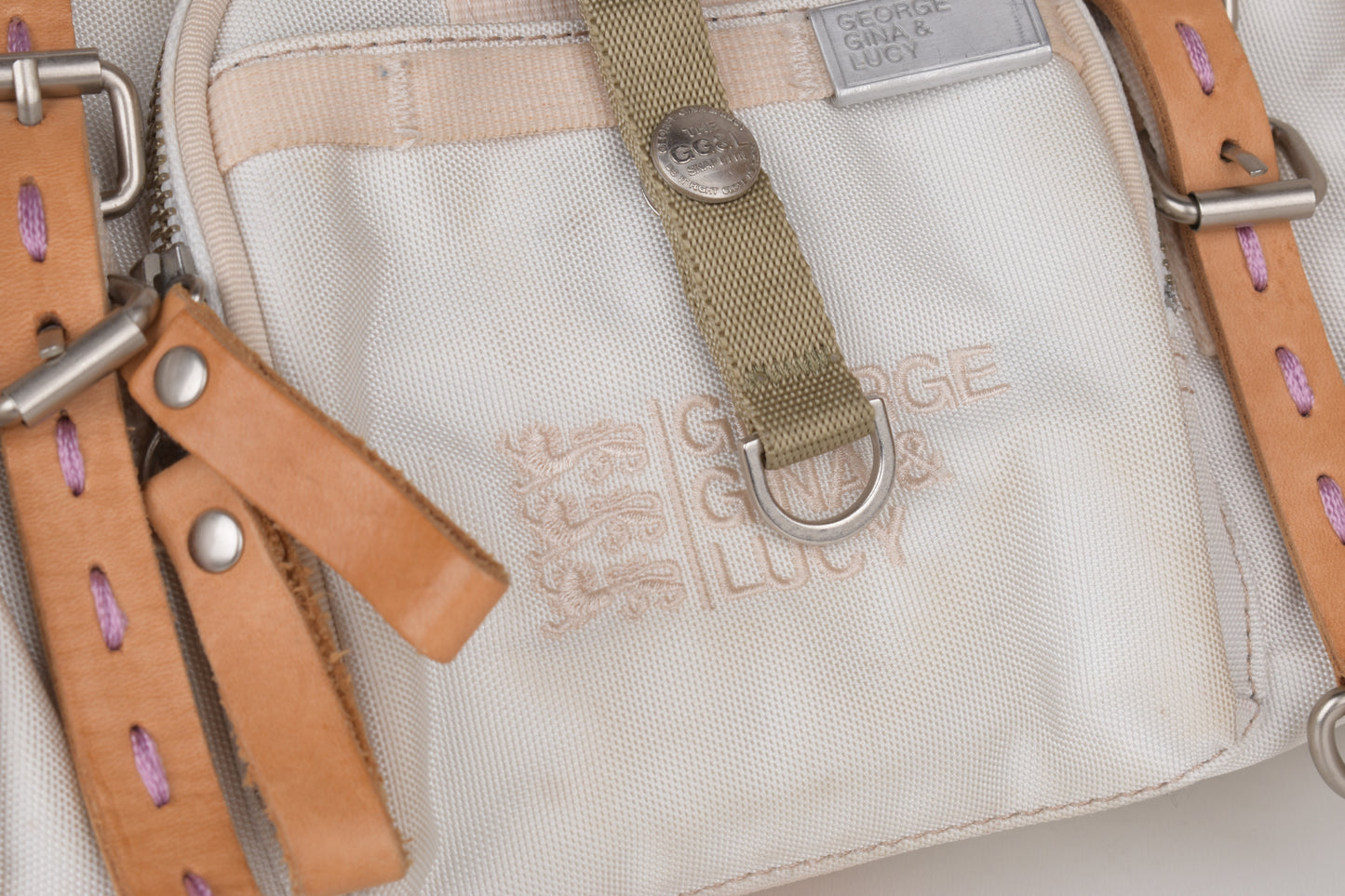* George Gina & Lucy "Cortina Deluxe" Polyster and Leather White Shoulder Bag 37x25cm Excellent 9/10 *
