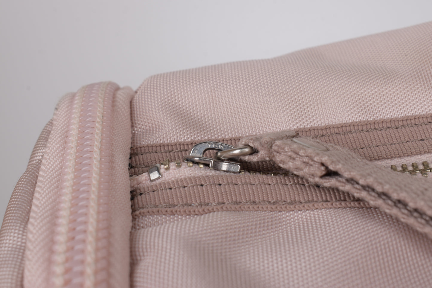 * George Gina & Lucy "Mr. Postman" Pink Shoulder Bag 31x27cm V.Good 8/10