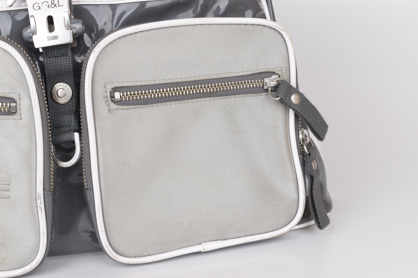 * George Gina & Lucy "Room Mate S. H." Gray Bag 40x27cm V.Good 8/10