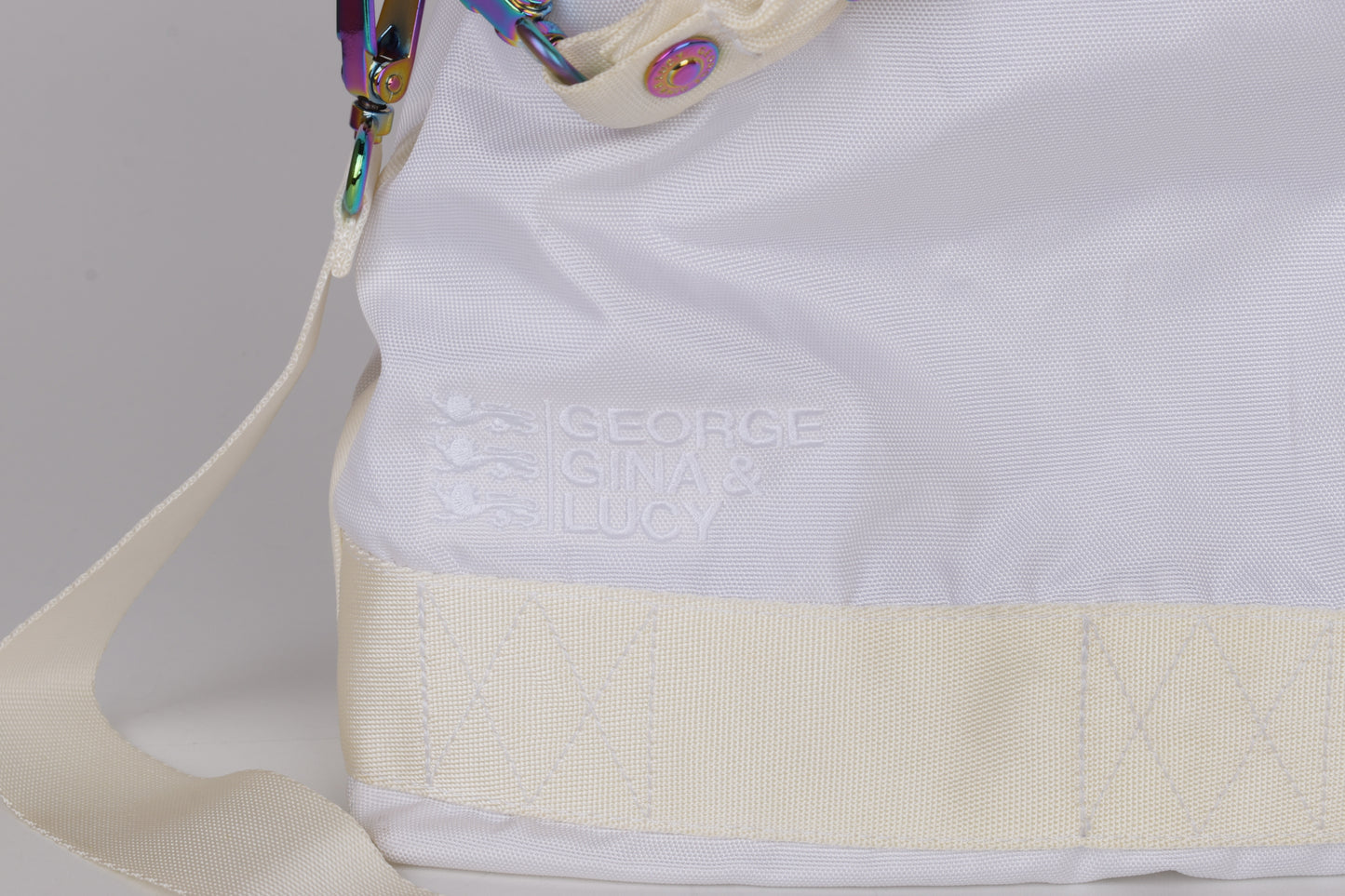 * George Gina & Lucy "100 Peaches" White Shoulder Bag 33x35cm Excellent 10/10