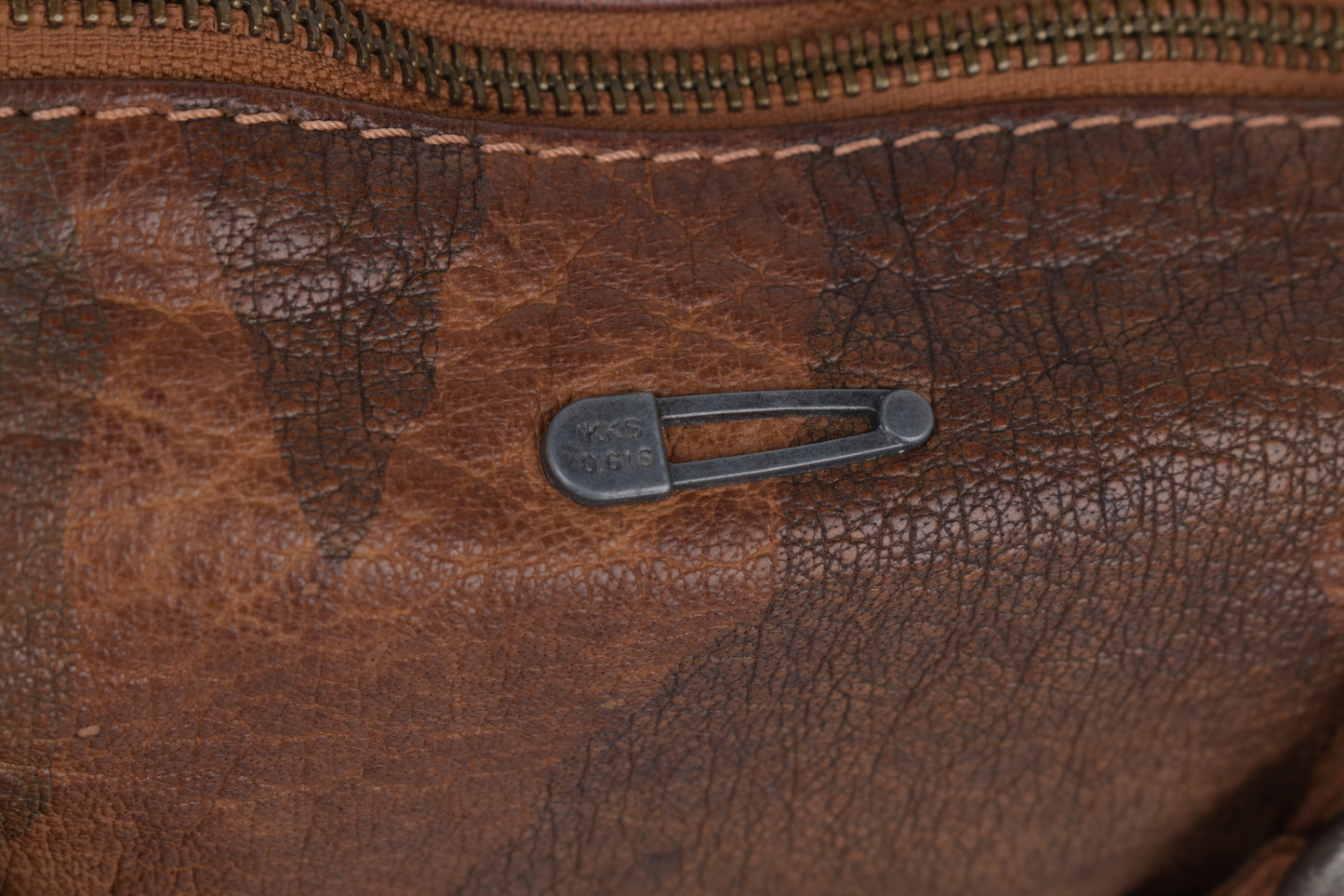 * IKKS Leather Brown Camo Shoulder Bag, 37x29cm Excellent 9/10