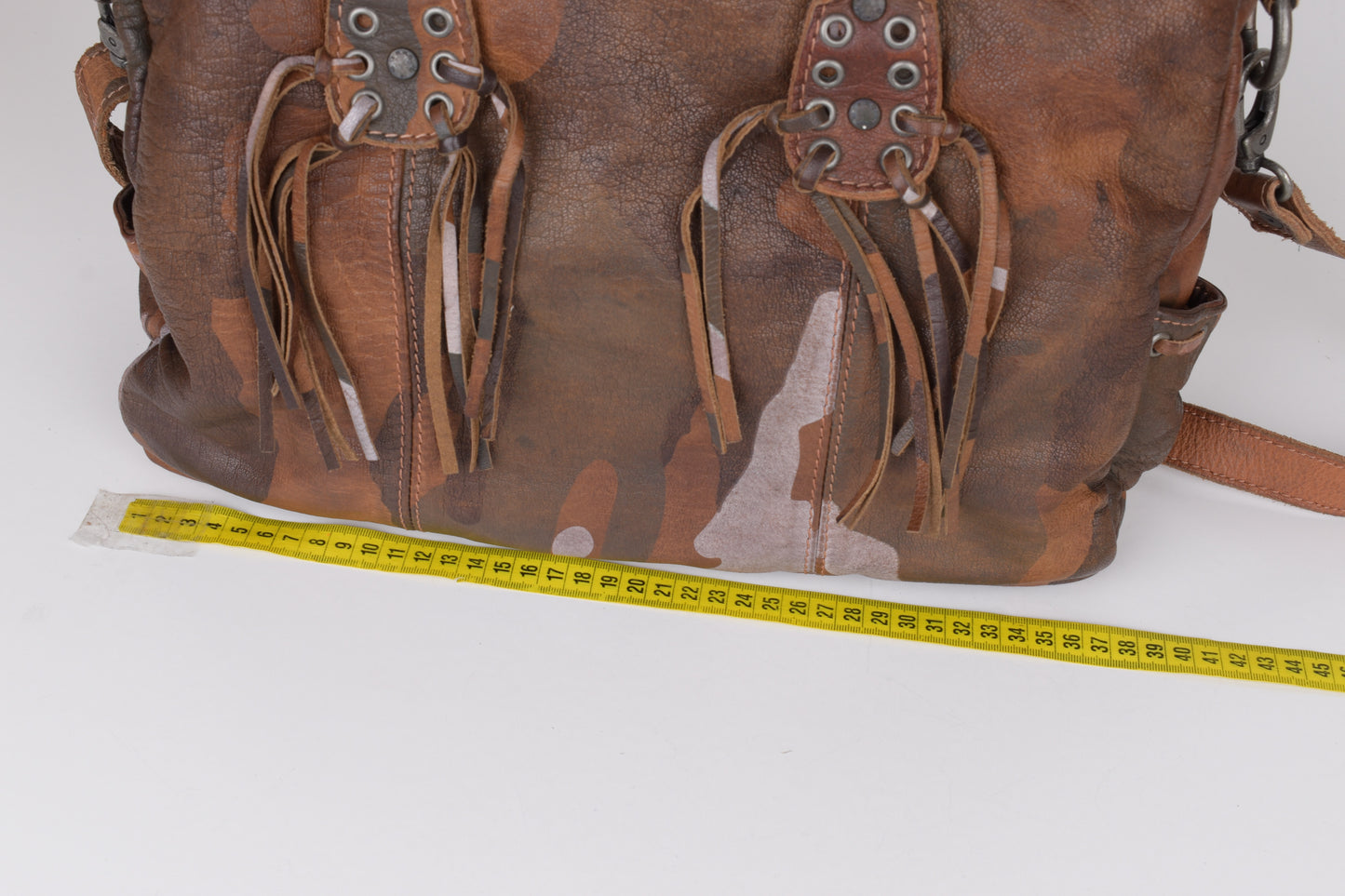 * IKKS Leather Brown Camo Shoulder Bag, 37x29cm Excellent 9/10